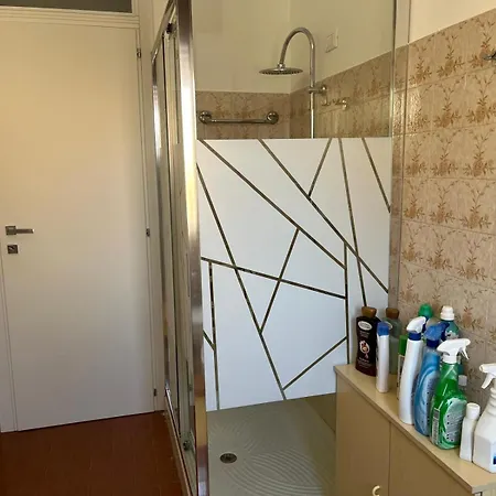 Casa Feletto Con Parco Vicino Uscita Autostrada E Fiera Nyaraló