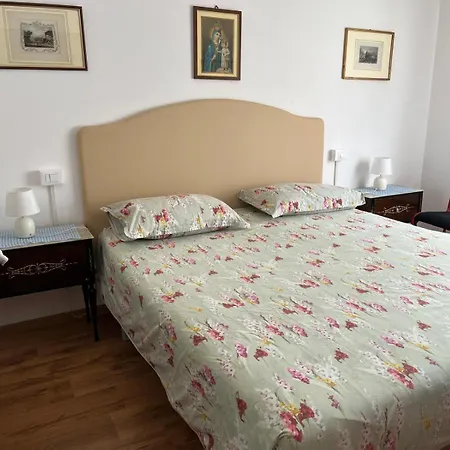 Casa Feletto Con Parco Vicino Uscita Autostrada E Fiera Nyaraló *